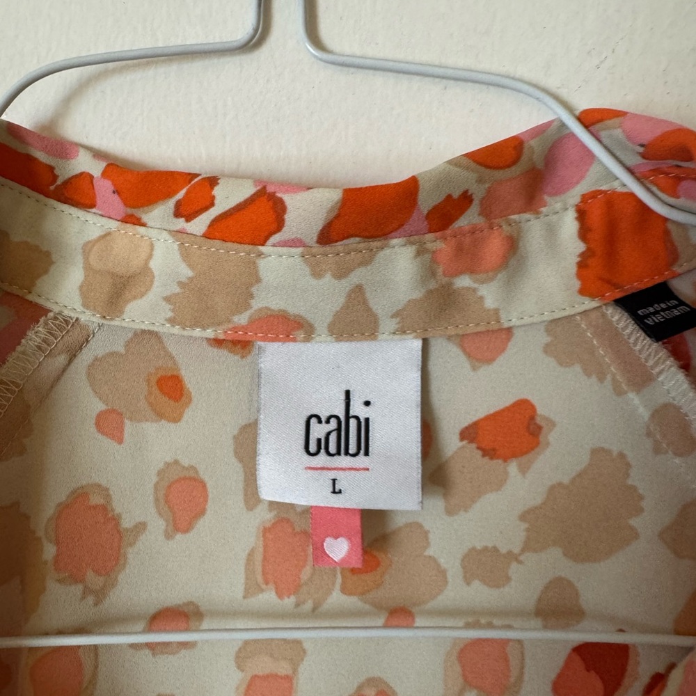 CABI button down top - size L - EUC - Picture 2 of 3